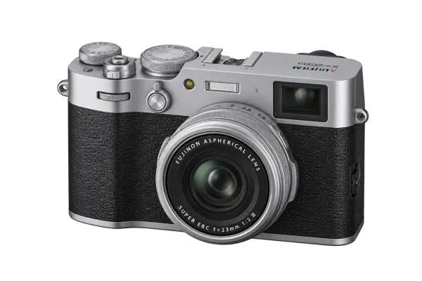 Illustration of a silver and black compact camera